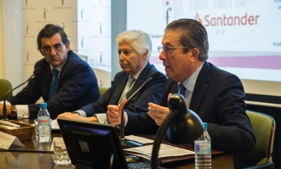 El Dr. D. Antonio Bascones preside una sesión en el IX Foro de Humanismo y Empresa